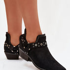 black / 36