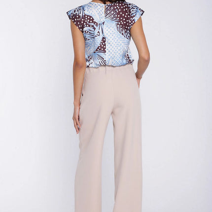 Women trousers model 225826 Nife 