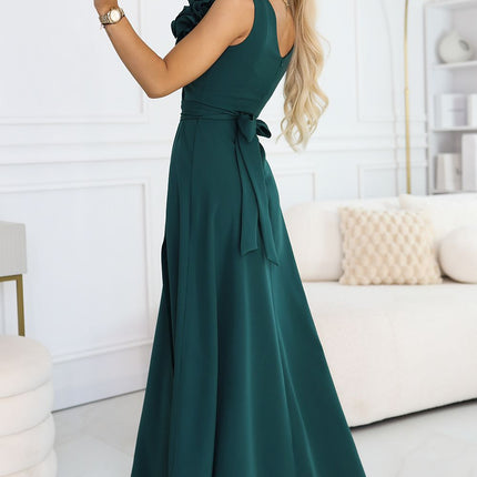  Long dress model 227061 Numoco 
