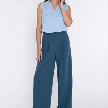  Women trousers model 227150 Nife 