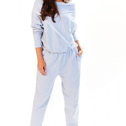  Suit model 140071 Infinite You 