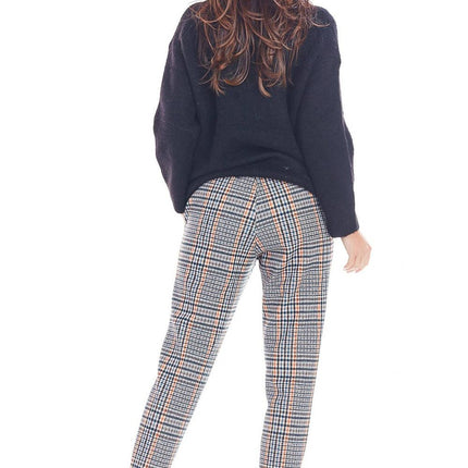  Women trousers model 148985 awama 