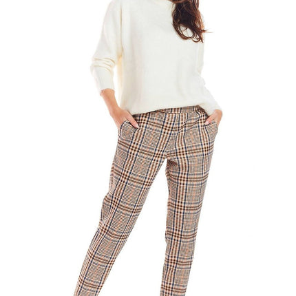  Women trousers model 148986 awama 