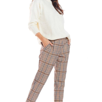  Women trousers model 148986 awama 