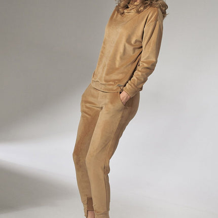  Tracksuit trousers model 151804 Figl 