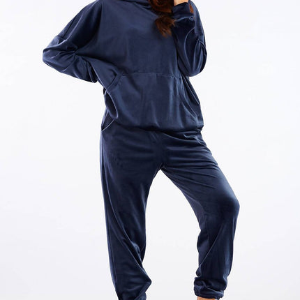  Tracksuit trousers model 158609 awama 