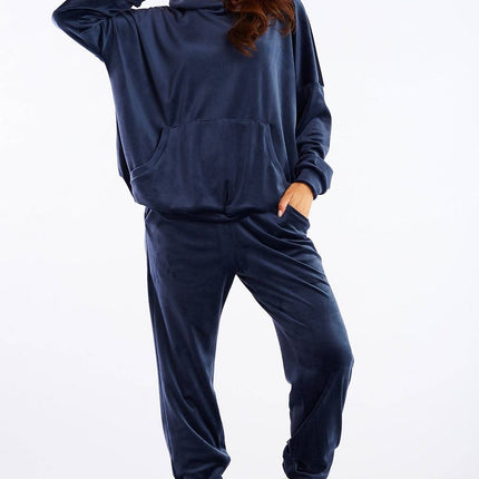  Tracksuit trousers model 158609 awama 