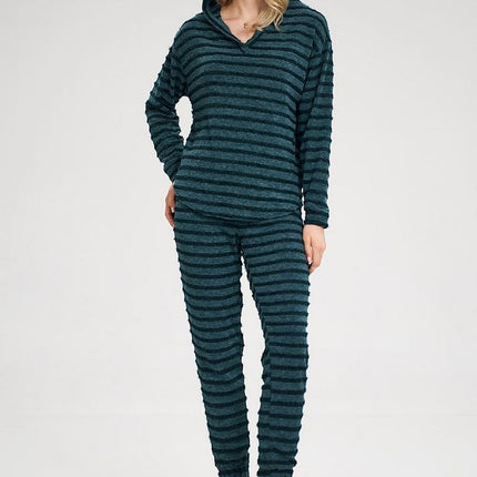  Tracksuit trousers model 162306 Figl 