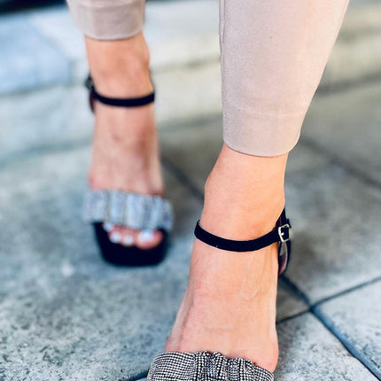  Heel sandals model 166397 Inello 