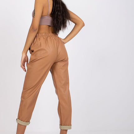  Women trousers model 167381 Italy Moda 