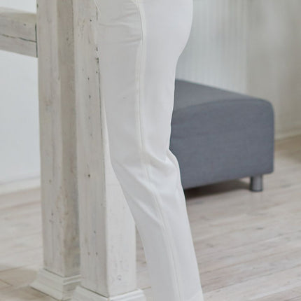  Women trousers model 178210 La Aurora 