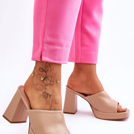  Flip-flops model 181070 Step in style 