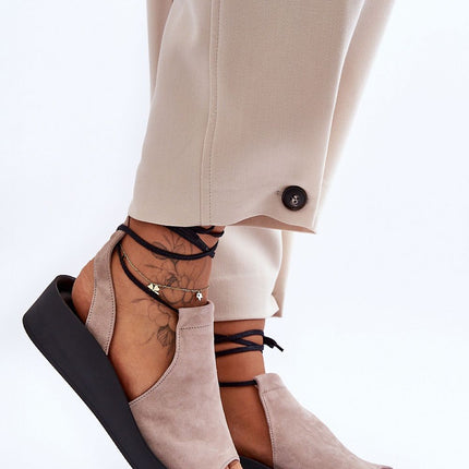  Buskin model 181849 Step in style 