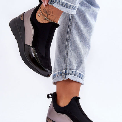  Sport Shoes model 182312 Step in style 