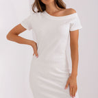 beige 2 / one-size-fits-all