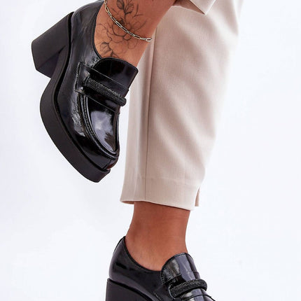  Heeled low shoes model 183962 Step in style 