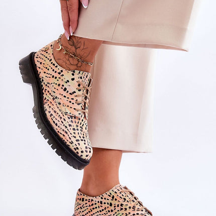  Low Shoes model 183970 Step in style 