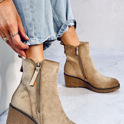  Buskin boots model 184467 Inello 