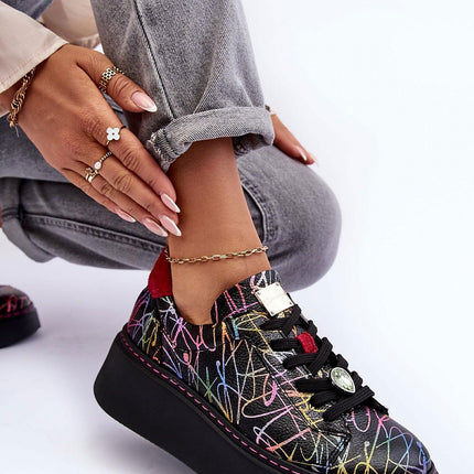  Sport Shoes model 185321 Step in style 
