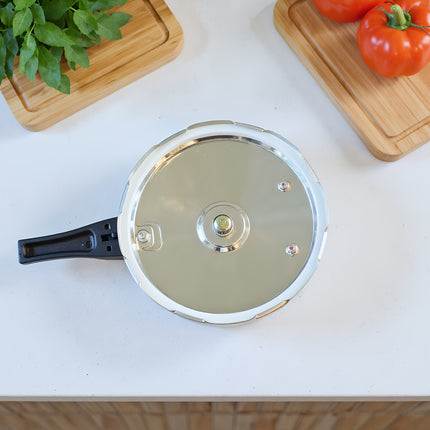 Stainless Steel Pressure Cooker, High-Quality Design for Safe Cooking, Large Capacity Quick Cooker