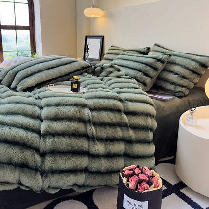 High luxury thick striped rabbit like plush blanket, autumn and winter thick bed blanket cover