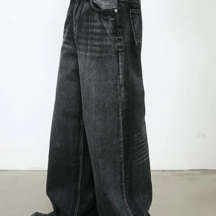 e094a25d-77e3-4d61-97ba-bc157bc298e9-Max