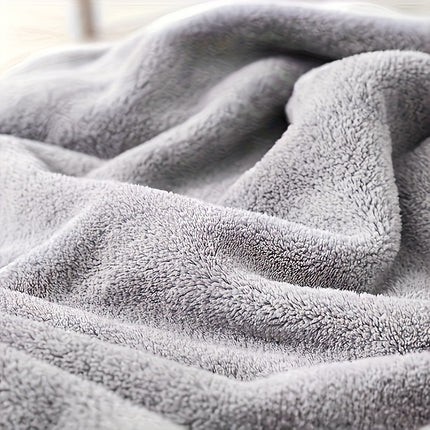 2-Piece Infant Bath Towels: Soft, Absorbent, and Perfect for Christmas or Halloween - Suitable for Ages 0-3