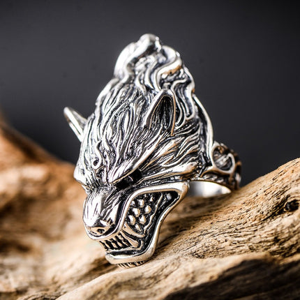 Bold Statement-making Mens Ring Featuring A Rugged Wolf Head Design