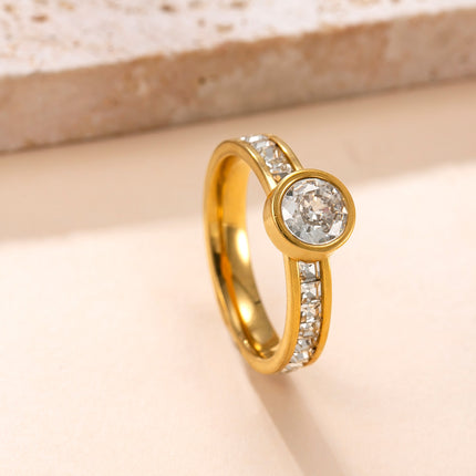 Stylish Stainless Steel Ring With A Welded Plate Set With Round Zirconia