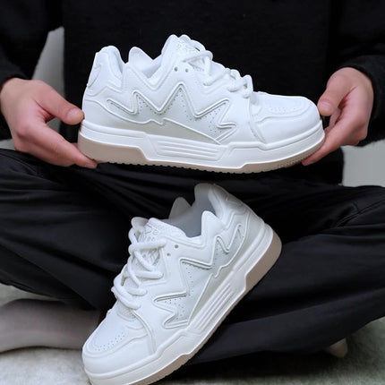 Men's Heavy-Duty Thick-Sole Sneakers Round Toe Low-Top Lace-Up Skate Shoes Suitable