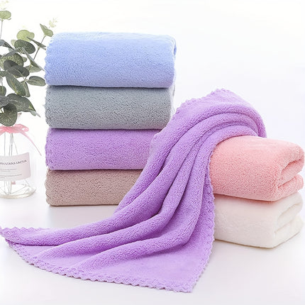 10-Pack Cut Edge Bath Towels, 35x75 inches, Modern Style