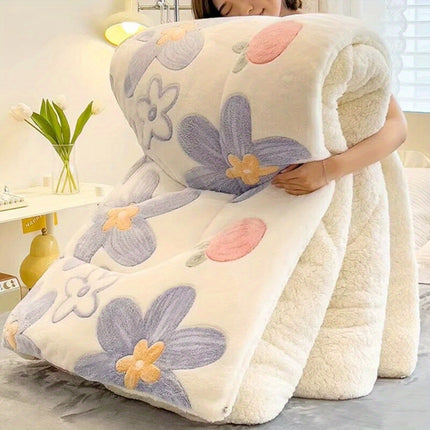 Extra Thick Sherpa Quilted Comforter - Heavy-Duty Winter Bedding with Floral Pattern