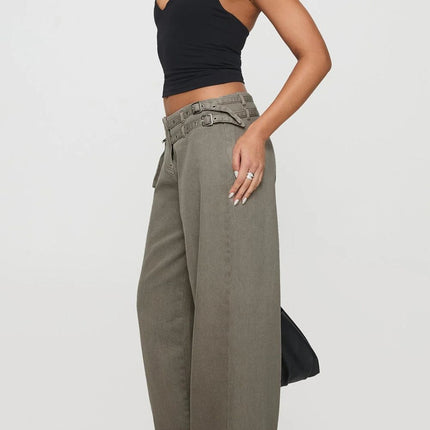 f520d4c3-d00d-45b3-b0a9-812d1eeb9566-Max