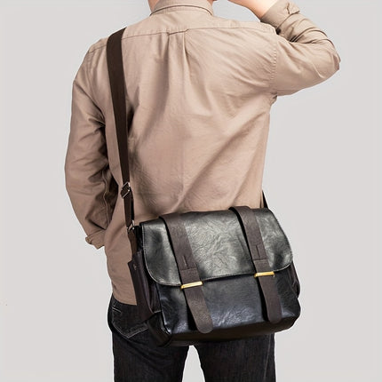Men'S Vintage Flap Messenger Bag, a Spacious Shoulder Bag Suitable for Commuting, Back