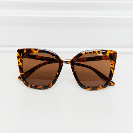 f655462c785b42539c4b924a30aef206-Max