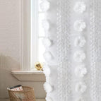 White / 140x132