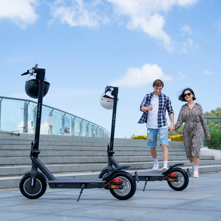 5TH WHEEL V30PPRO Foldable E-Scooter with Turn Signals & Rear Suspension - 350W Motor