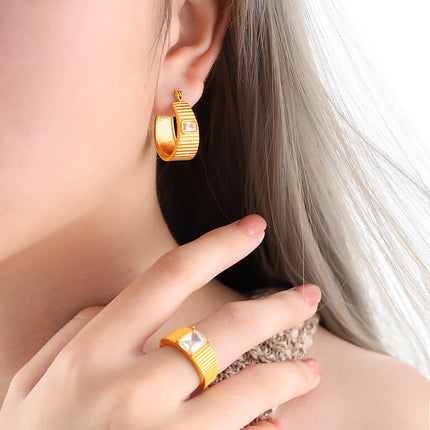 https://shineoss.oss-cn-hongkong.aliyuncs.com/wang/2023/08/06/fcea44ee-90ff-45a0-acb8-02ff3eab1bc6.jpg